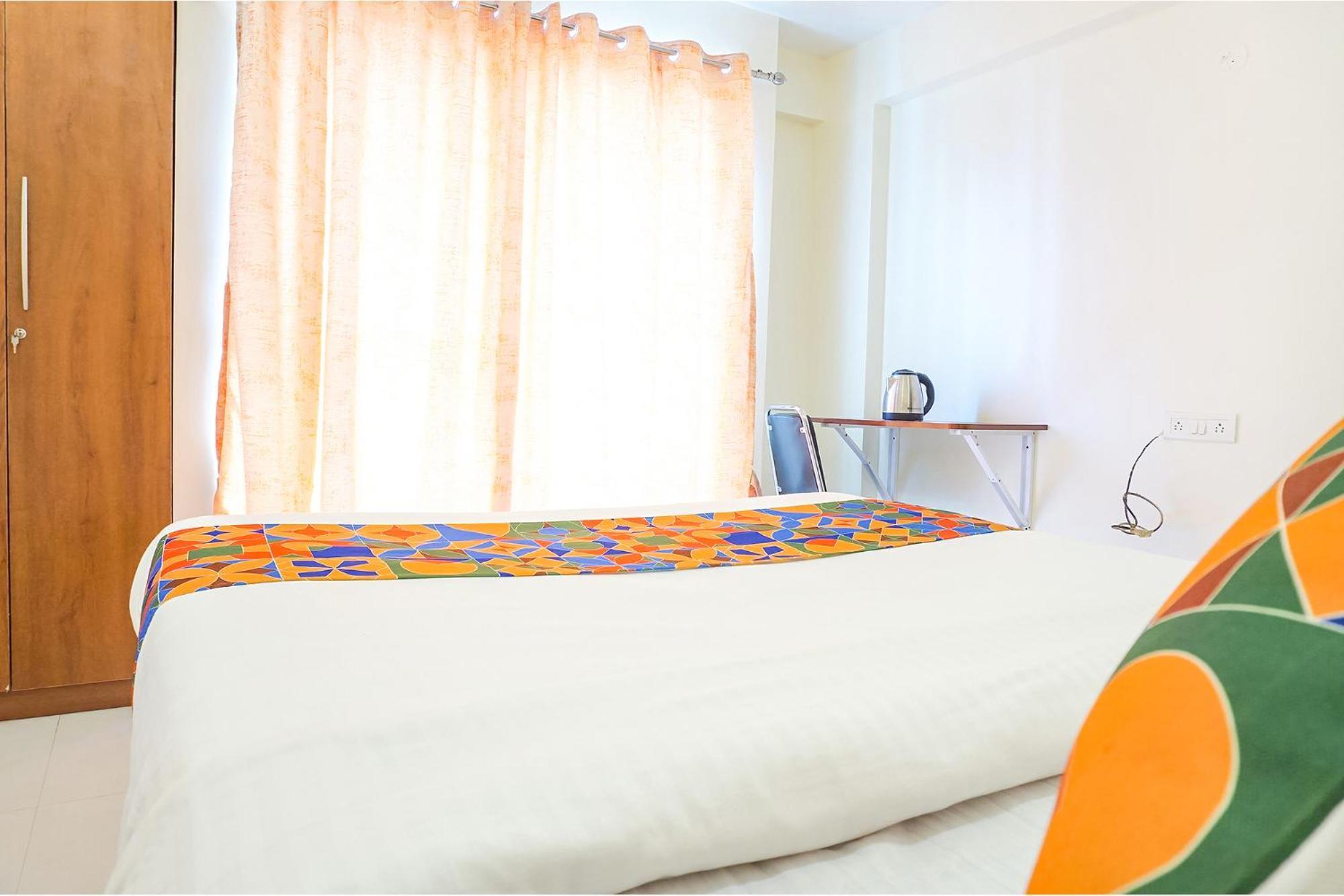 Fabhotel Majestic Luxurious - Nr Rajaram Bhiku Pathare Stadium Πούνε Εξωτερικό φωτογραφία